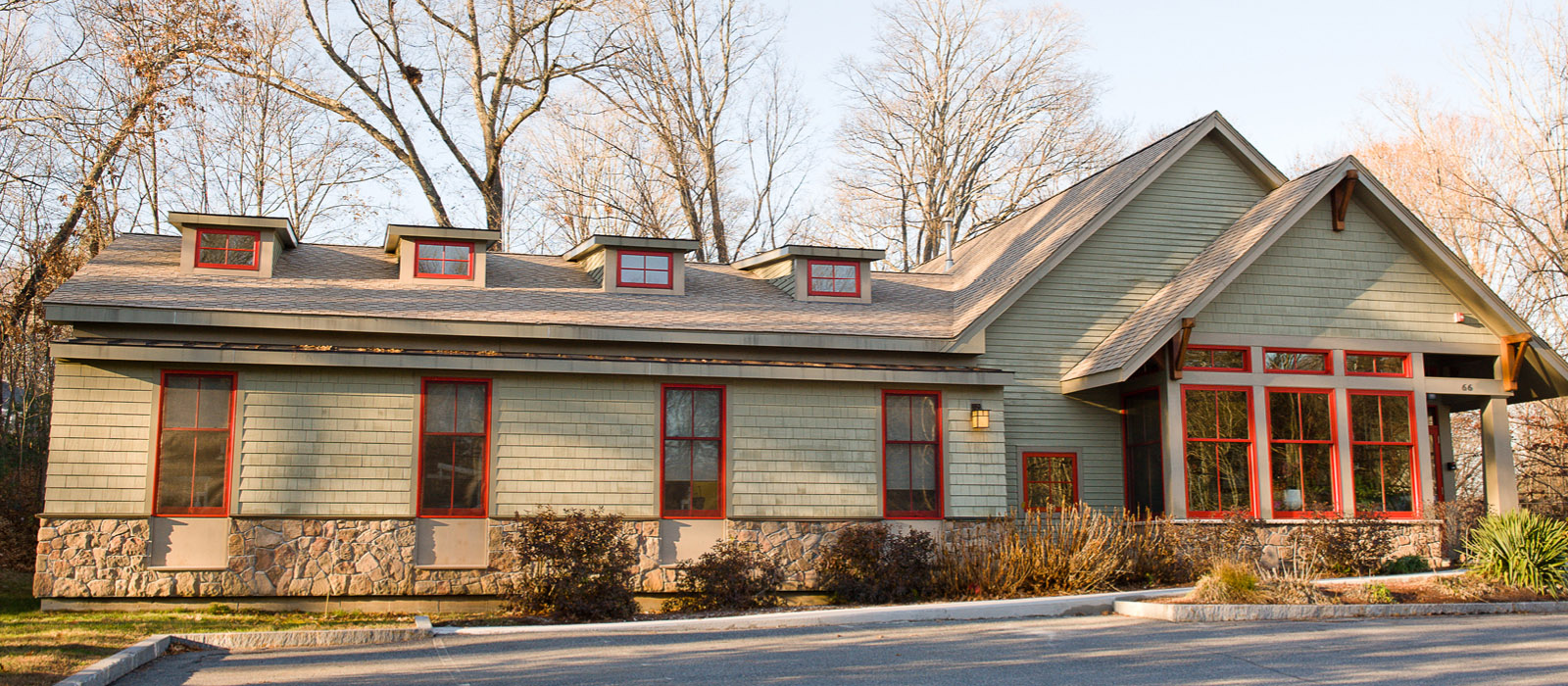 Paquette Family Dental exterior view