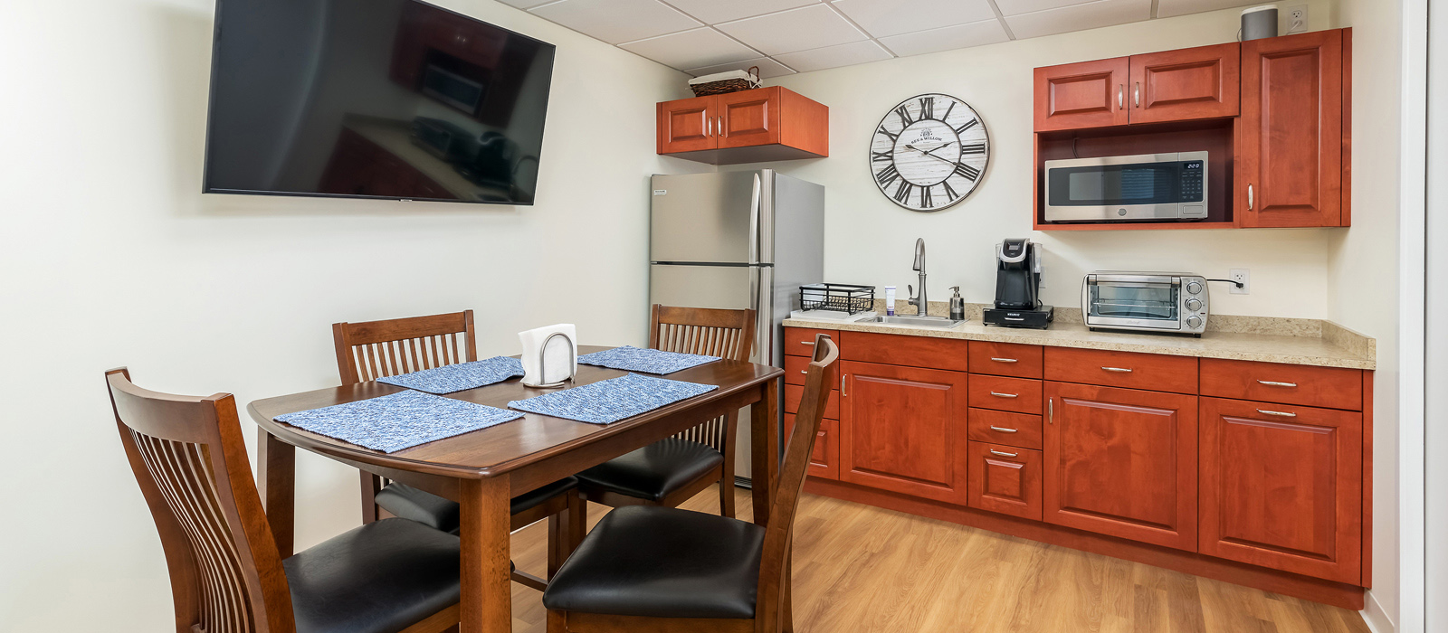 Lexington Prosthodontics staff break room